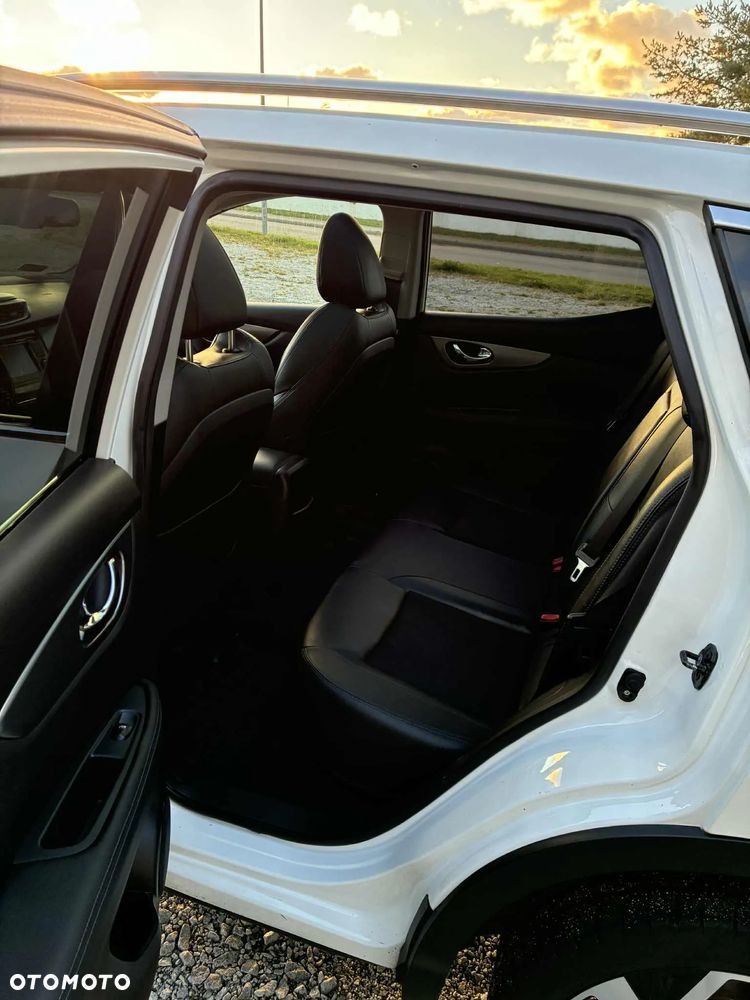 Nissan Qashqai 1.2 DIG-T TEKNA+ - 16