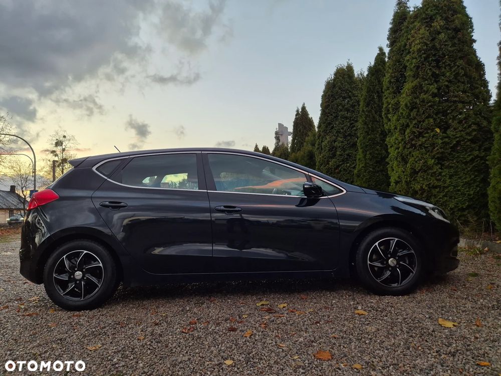 Kia Ceed 1.6 GDI Edition 7 - 39