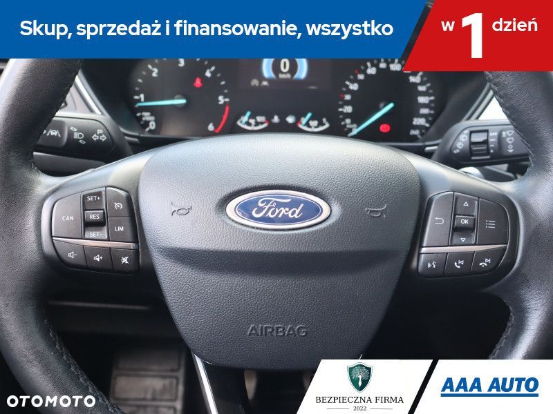 Ford Focus SW - 18