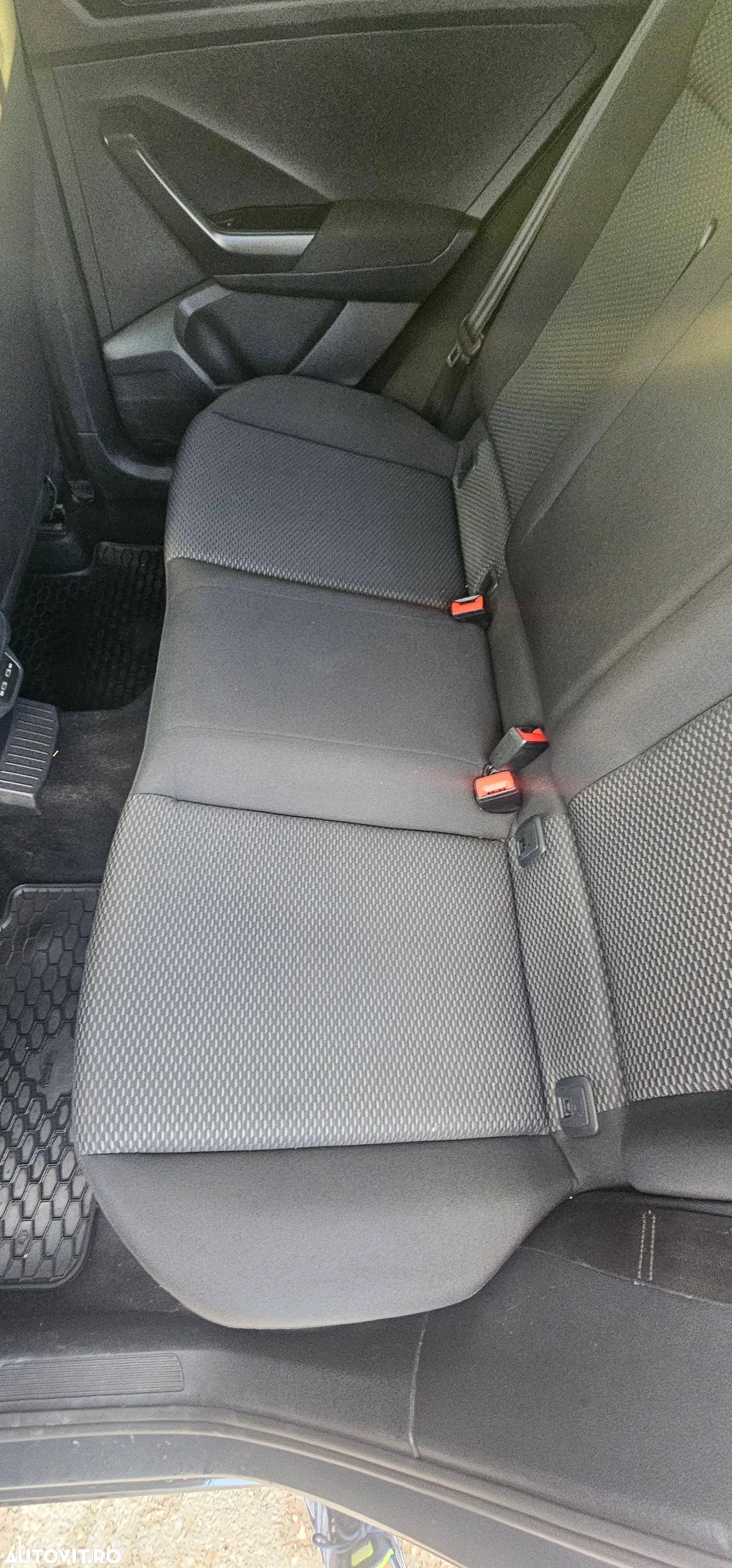 Volkswagen T-ROC 1.6 TDI Design - 15