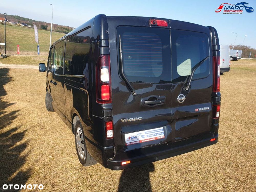 Opel VIVARO LONG 6 OSÓB - 12