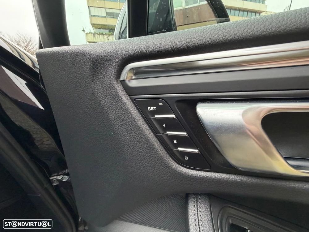 Porsche Macan Standard - 9
