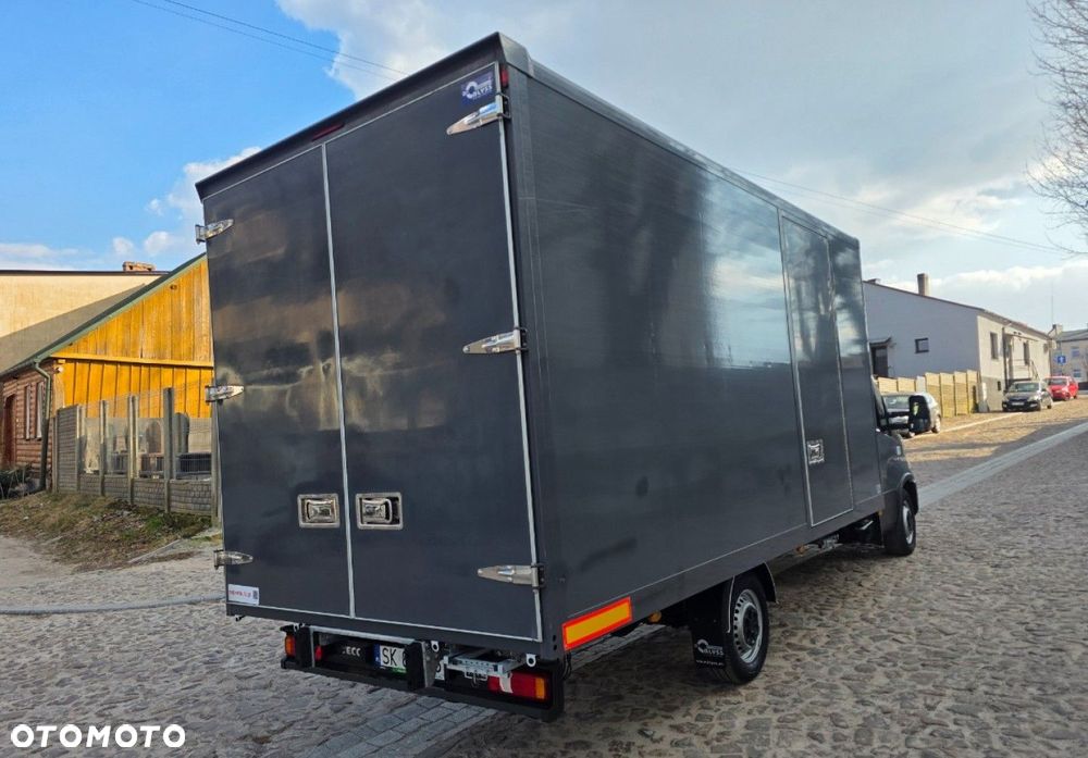 Iveco Daily 35S18 - 6