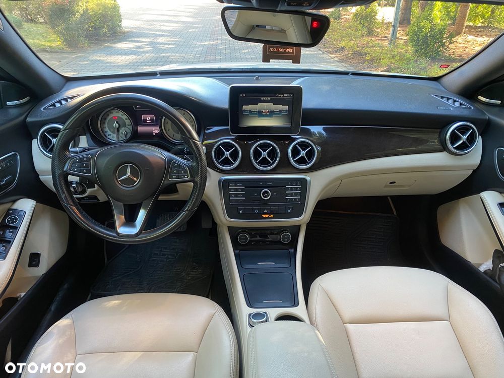 Mercedes-Benz CLA 250 7G-DCT AMG Line - 8