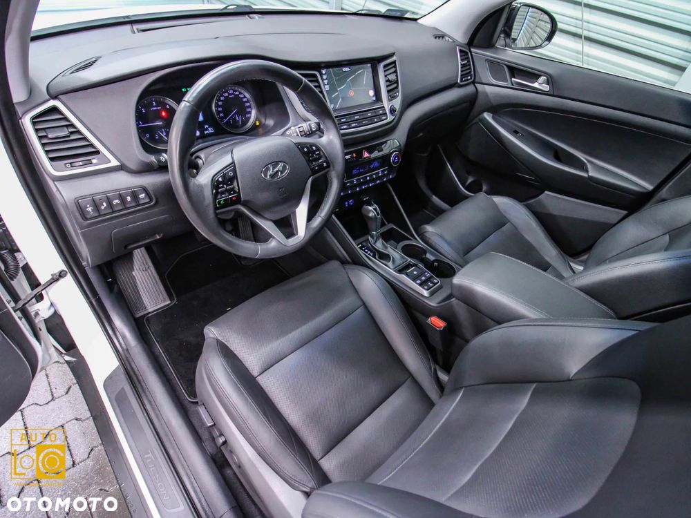 Hyundai Tucson 2.0 CRDI 4WD Automatik Premium - 19