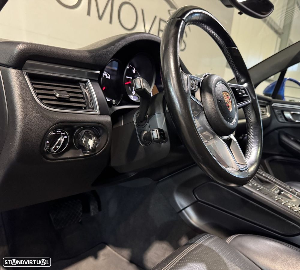 Porsche Macan - 26