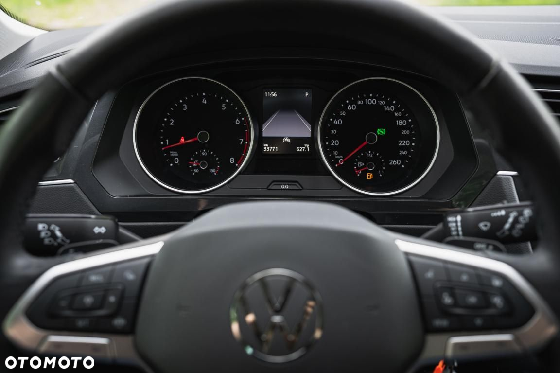 Volkswagen Tiguan - 16