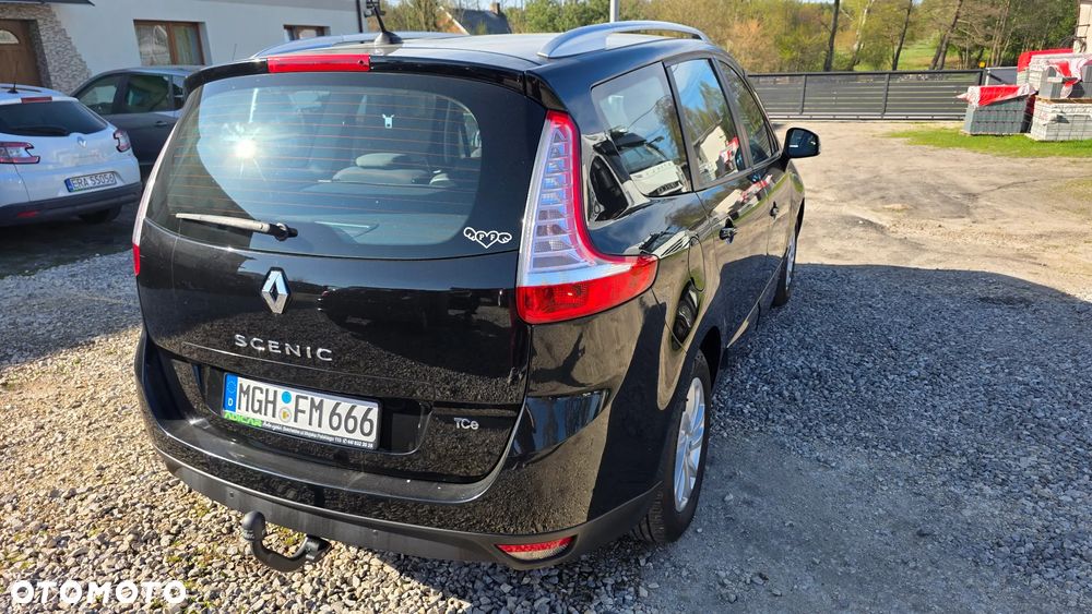 Renault Grand Scenic ENERGY TCe 115 Bose Edition - 11