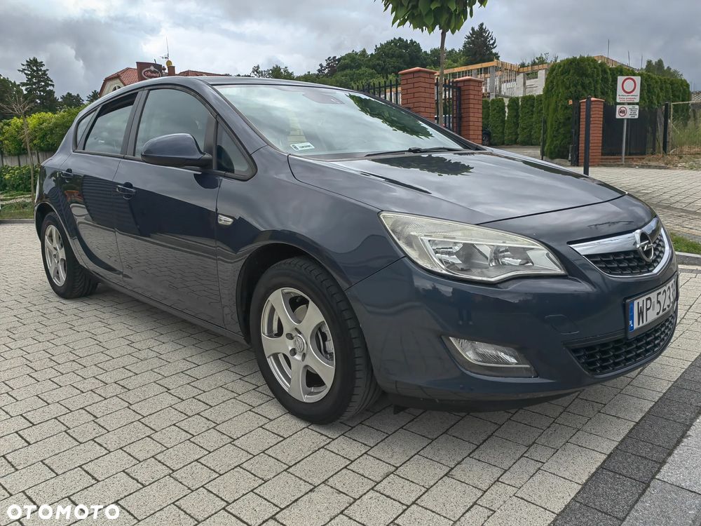Opel Astra - 3