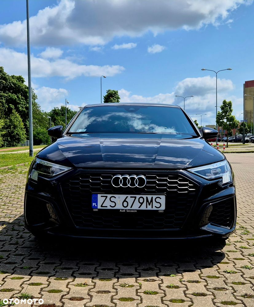 Audi A3 Sportback 35 TFSI S tronic - 1