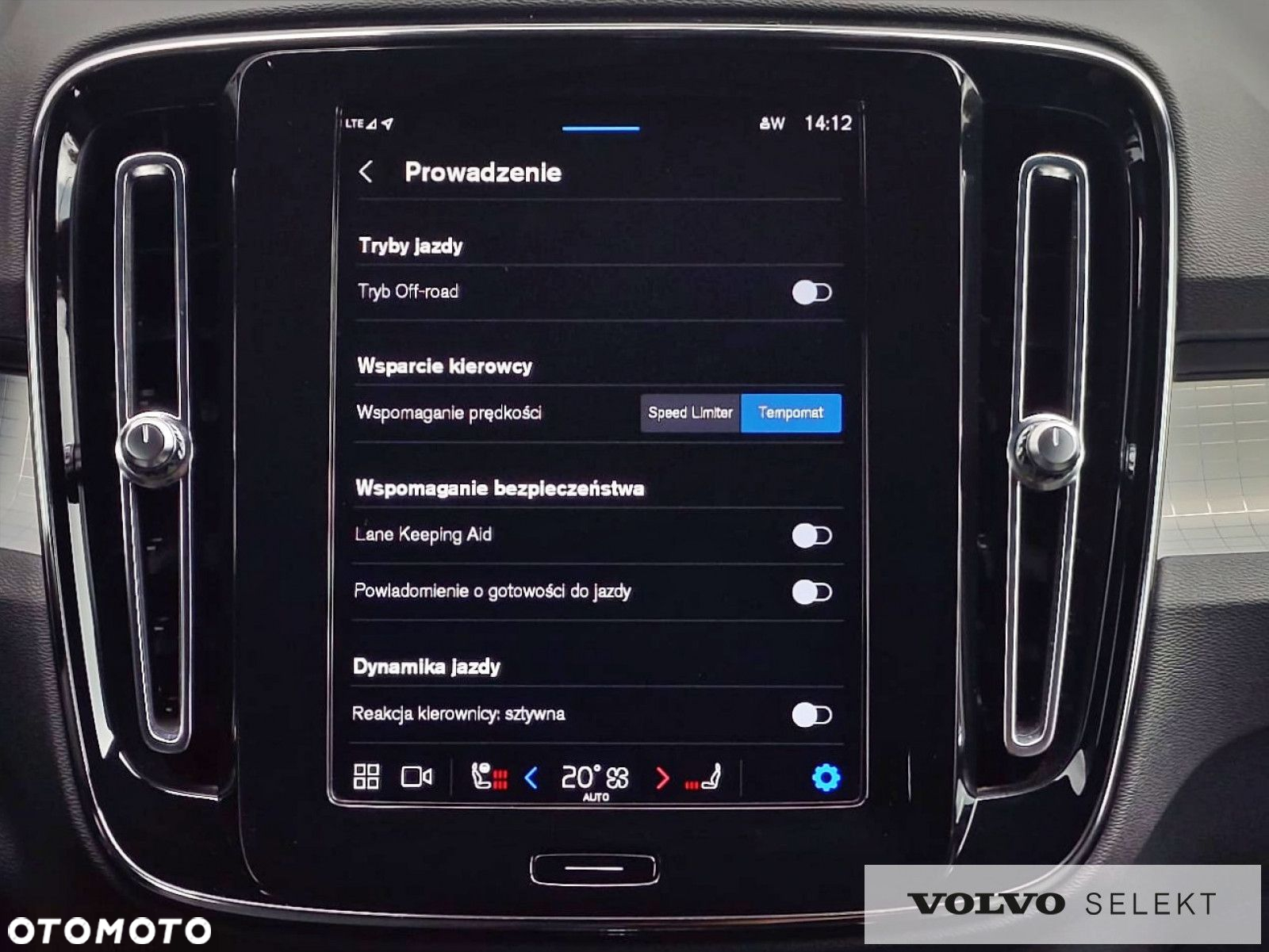 Volvo XC 40 - 22