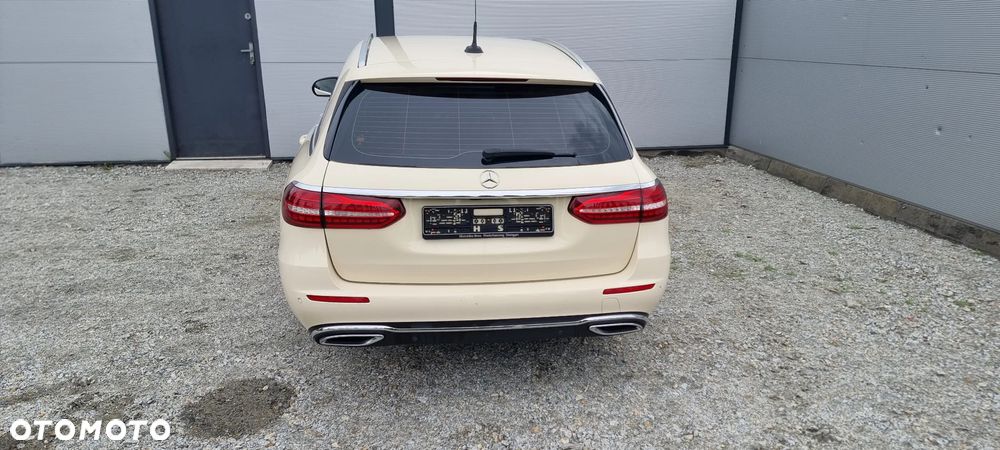 Mercedes-Benz Klasa E 200 d Exclusive - 9