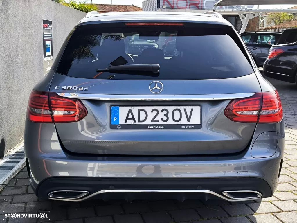 Mercedes-Benz C 300 de AMG Line - 15