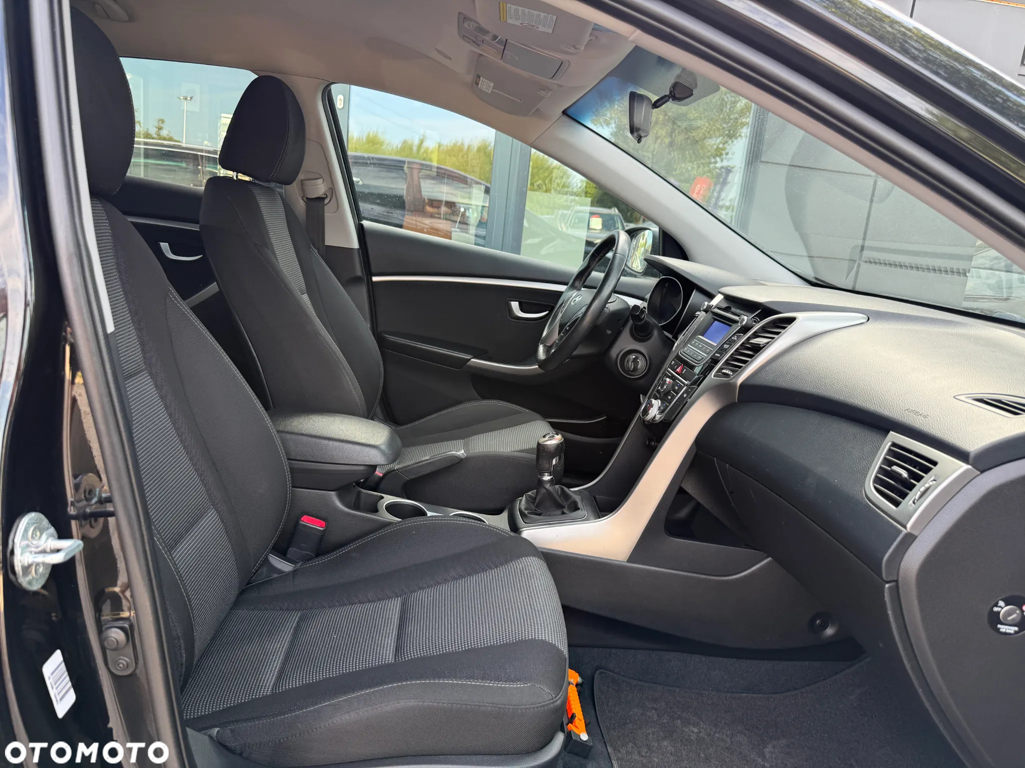 Hyundai i30 1.6 GDI BlueDrive Go - 30