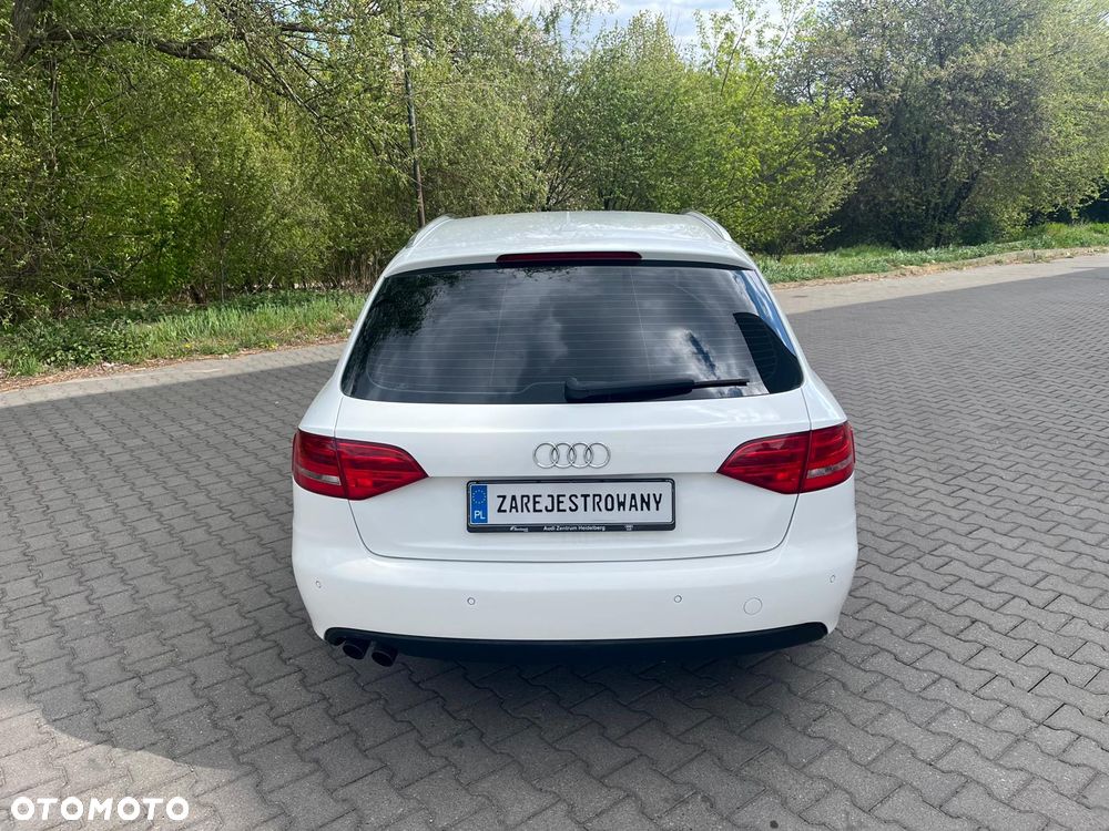 Audi A4 Avant 2.0 TDI DPF Ambition - 5