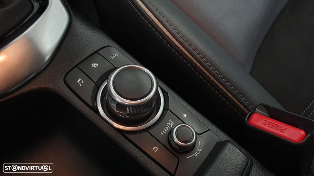 Mazda 2 1.5 Sky-G Evolve Navi - 20