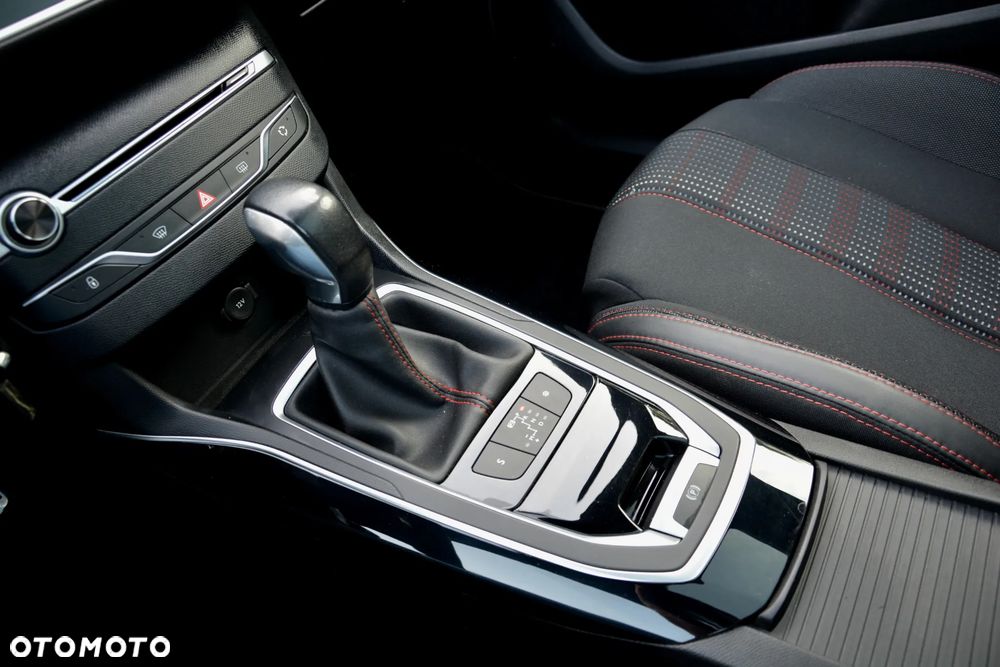 Peugeot 308 BlueHDi FAP 150 EAT6 Stop&Start GT-Line Edition - 8