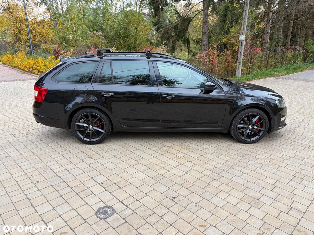 Skoda Octavia 2.0 TDI DSG RS - 21