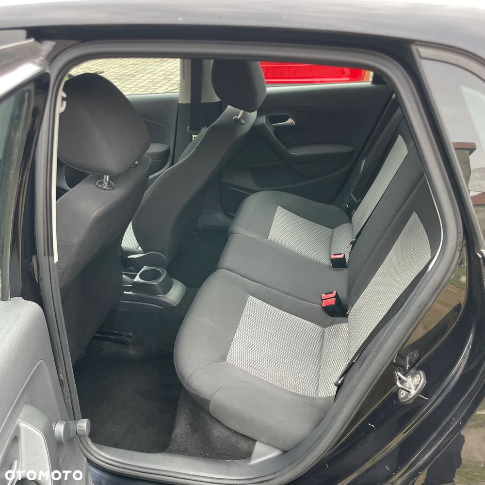 Volkswagen Polo 1.4 16V Trendline - 6