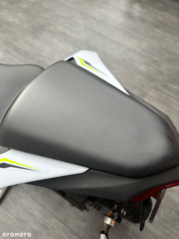 Kawasaki Ninja - 19