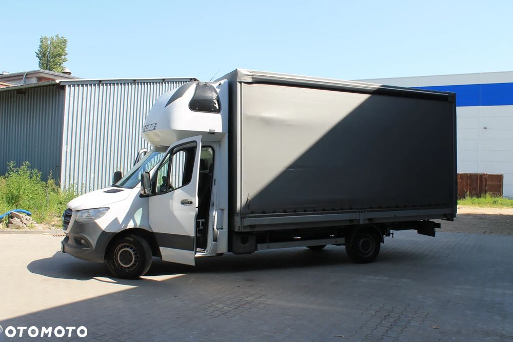 Mercedes-Benz Sprinter - 6