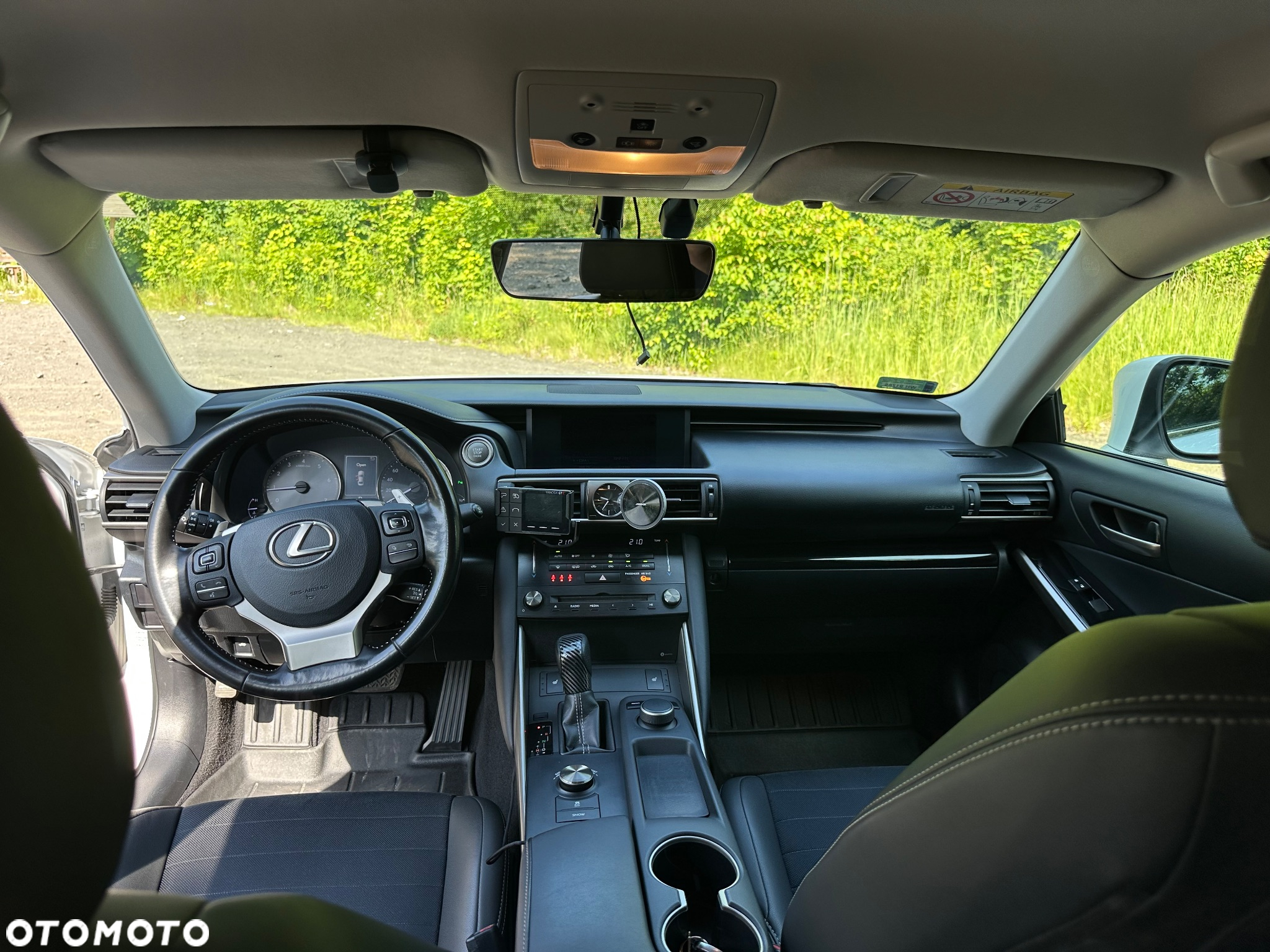Lexus IS 200t Elegance - 11