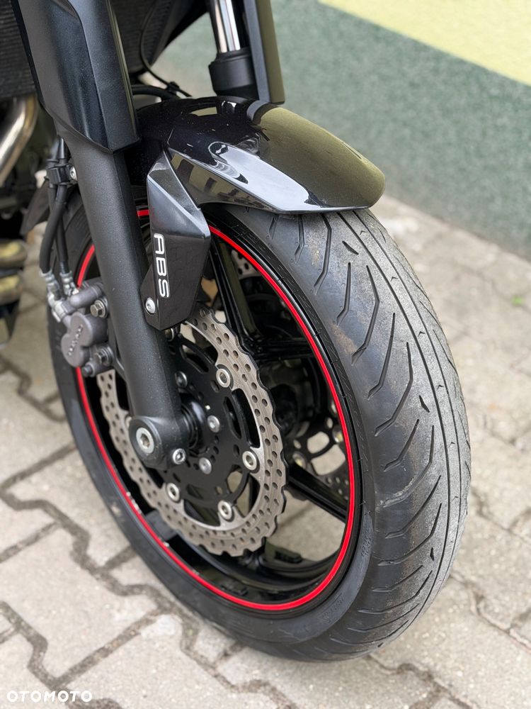 Kawasaki ER - 3
