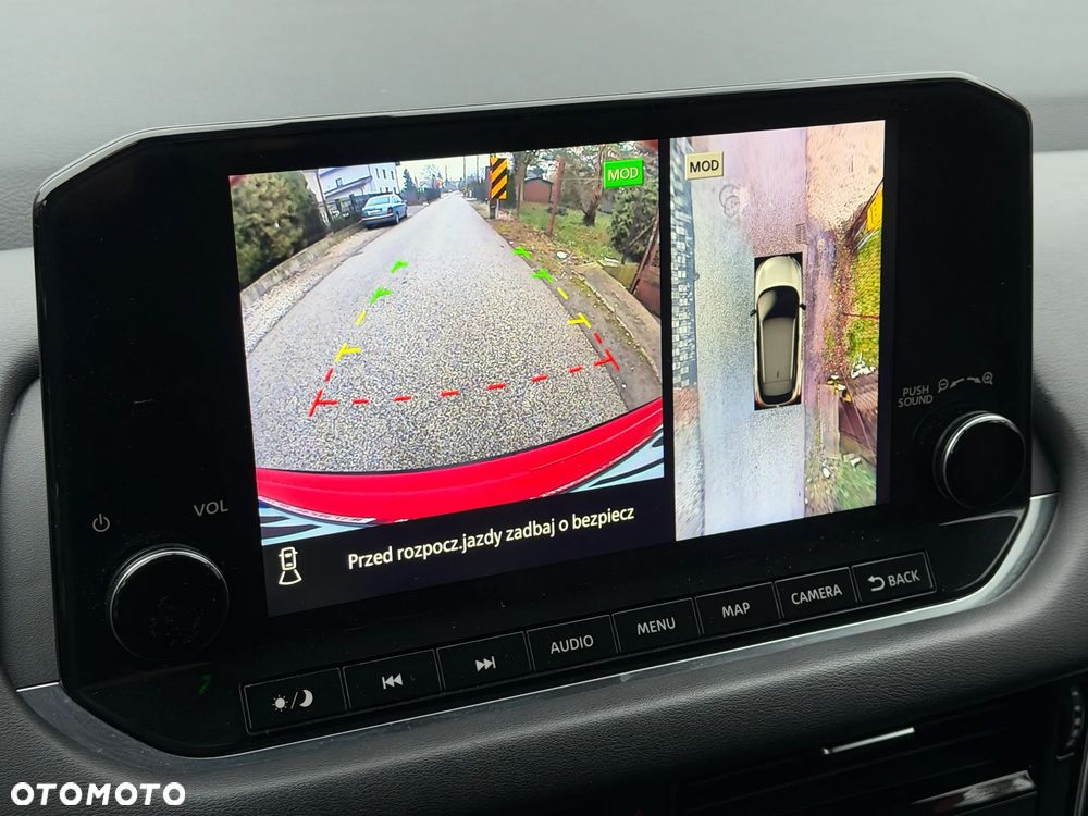 Nissan Qashqai 1.3 DIG-T N-Connecta DCT - 16