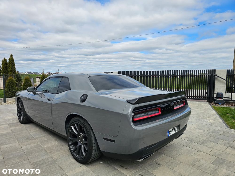Dodge Challenger Automatik R/T Plus - 8