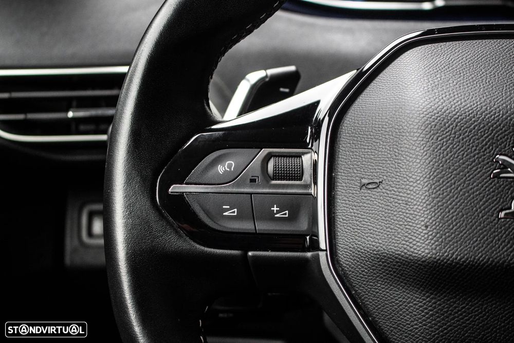 Peugeot 3008 1.6 Hybrid Allure e-EAT8 - 14