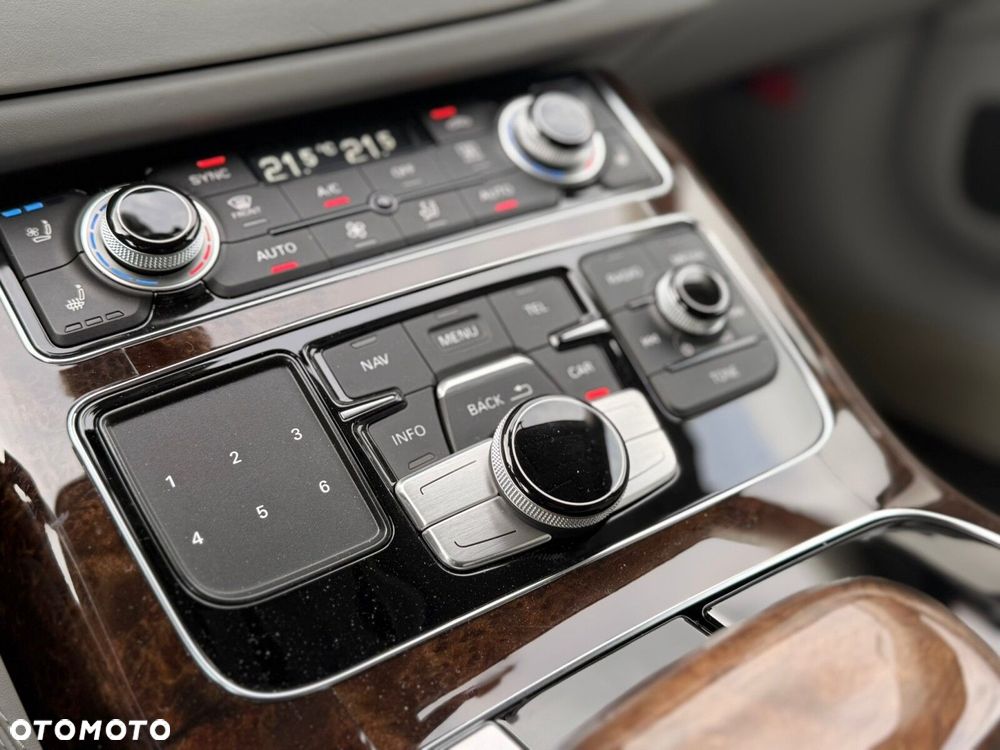 Audi A8 - 17