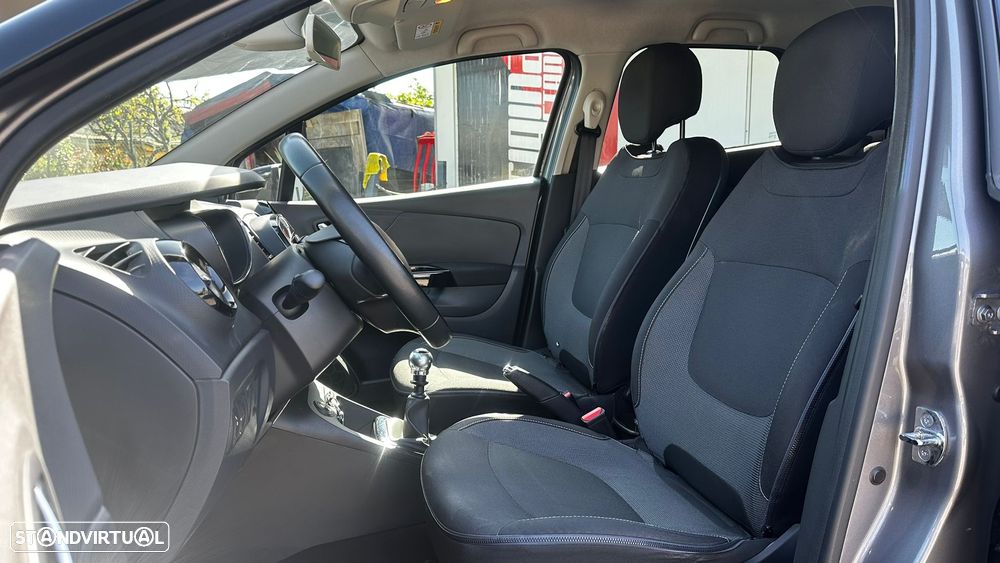 Renault Captur 1.5 dCi Exclusive - 20