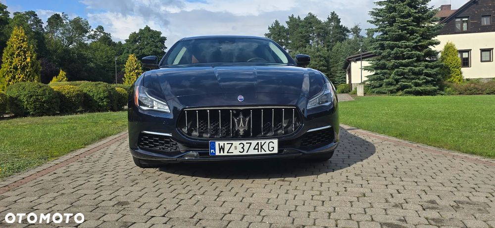 Maserati Quattroporte Q4 GranLusso - 2