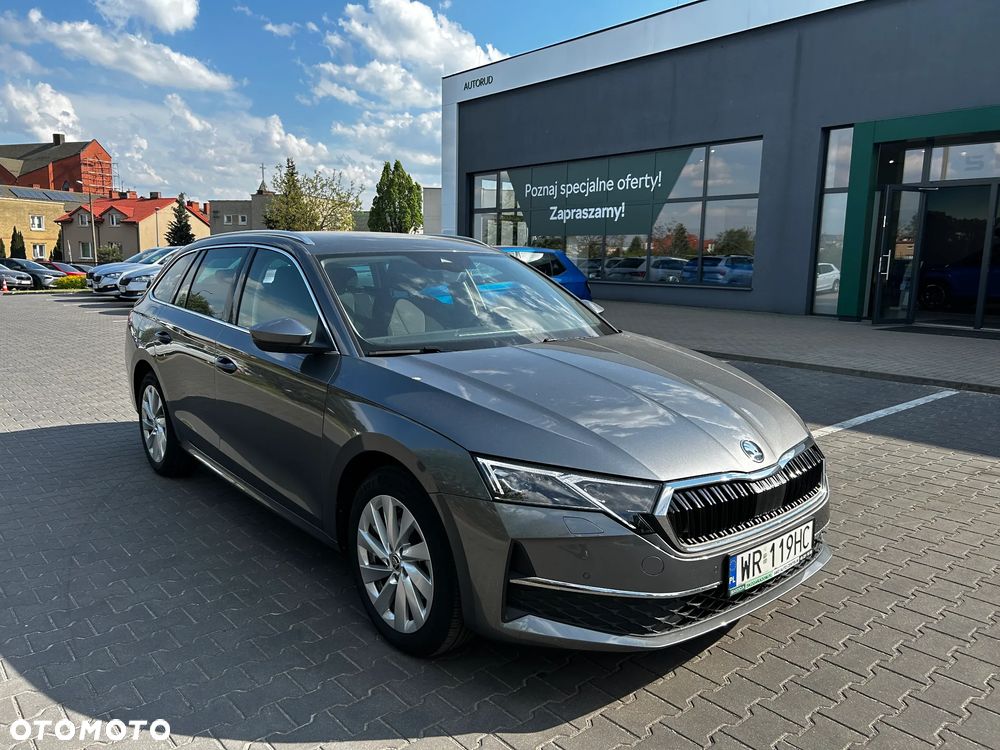 Skoda Octavia 2.0 TDI Selection DSG - 3