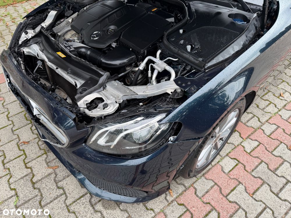 Mercedes-Benz Klasa E 200 d 9G-TRONIC Exclusive - 33