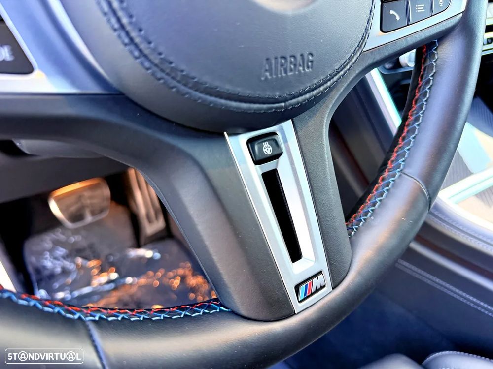 BMW M8 Competition - 12