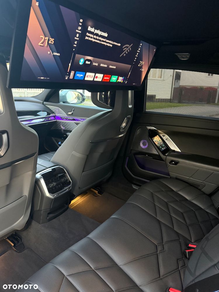 BMW Seria 7 - 12