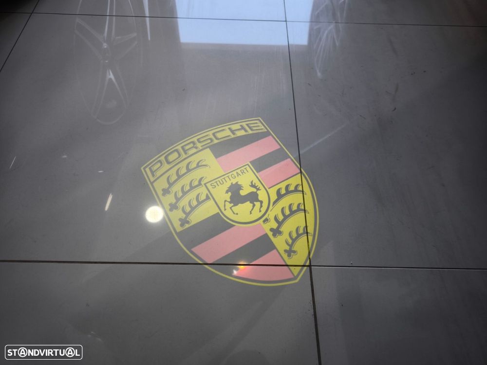 Porsche Cayenne S E-Hybrid - 11