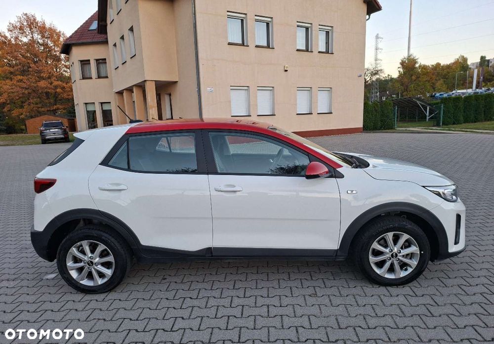 Kia Stonic - 8