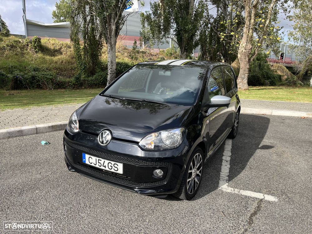VW Up! 1.0 BMT High - 2
