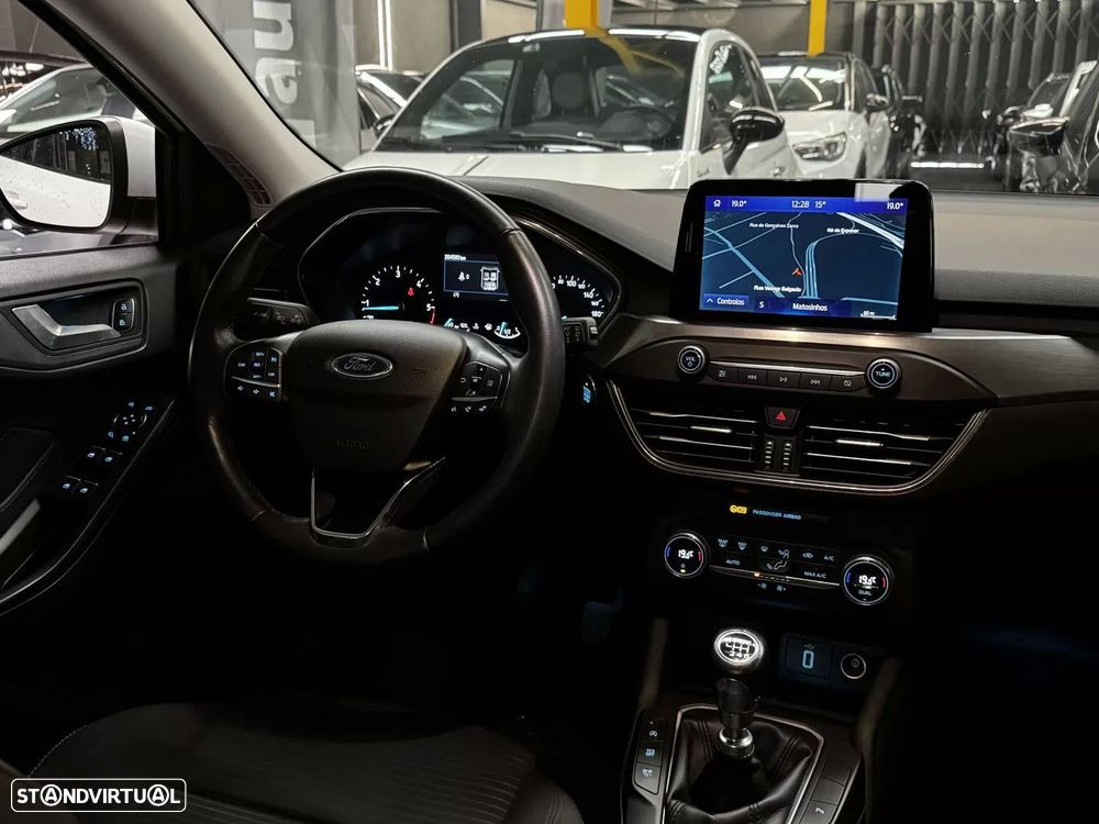 Ford Focus SW 1.5 TDCi EcoBlue Titanium - 20