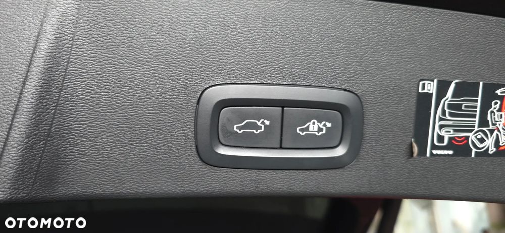 Volvo XC 40 T5 Recharge DKG Inscription - 15