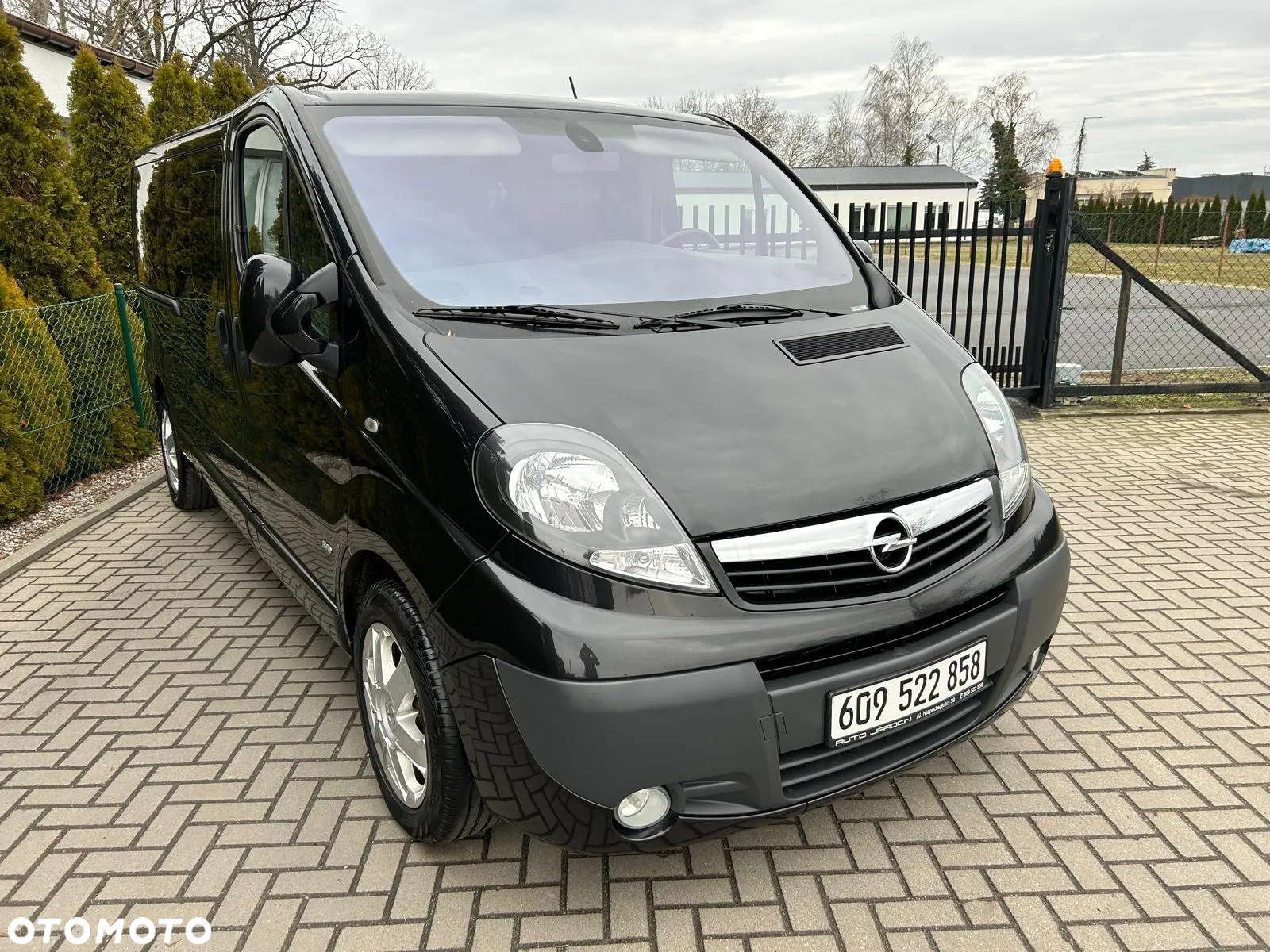 Opel Vivaro 2.5 CDTI L2H1 Life - 29