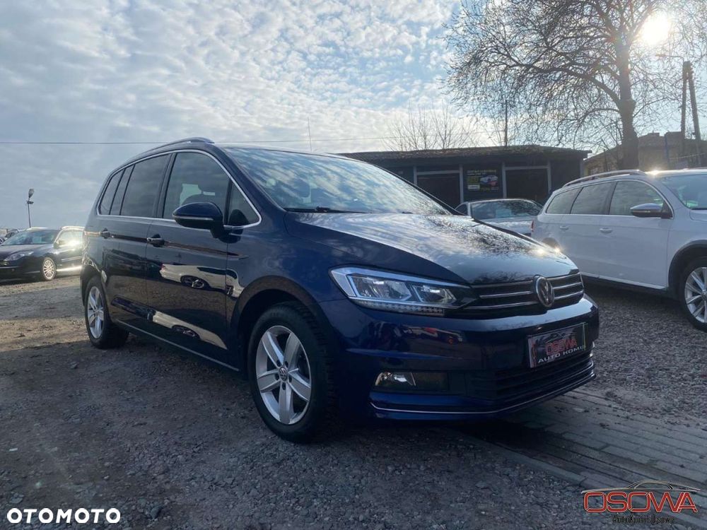 Volkswagen Touran - 27