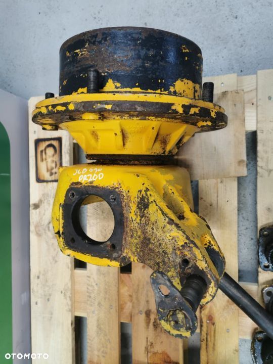 Zwolnica Zwrotnica JCB 530-70 {Przód lewy} - 7