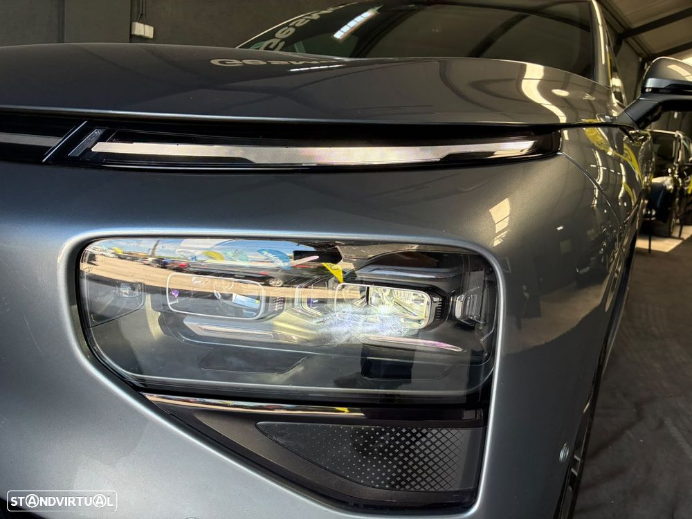 Xpeng G9 78.2 kWh Standard Range - 41