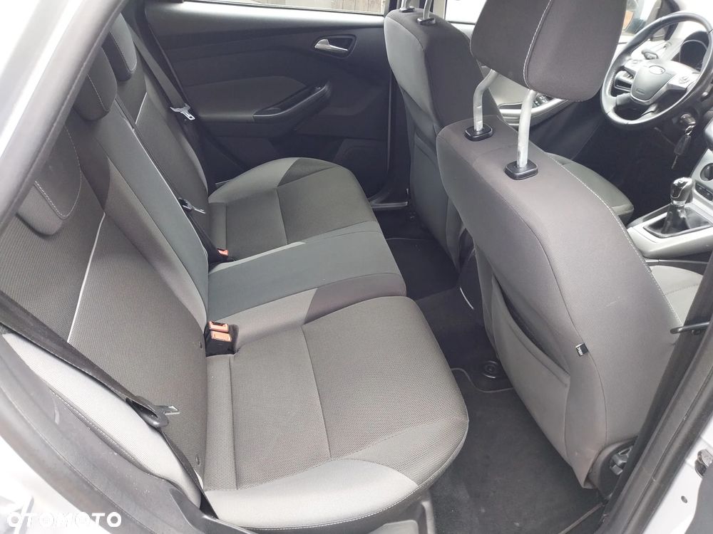 Ford Focus 1.6 Trend - 20