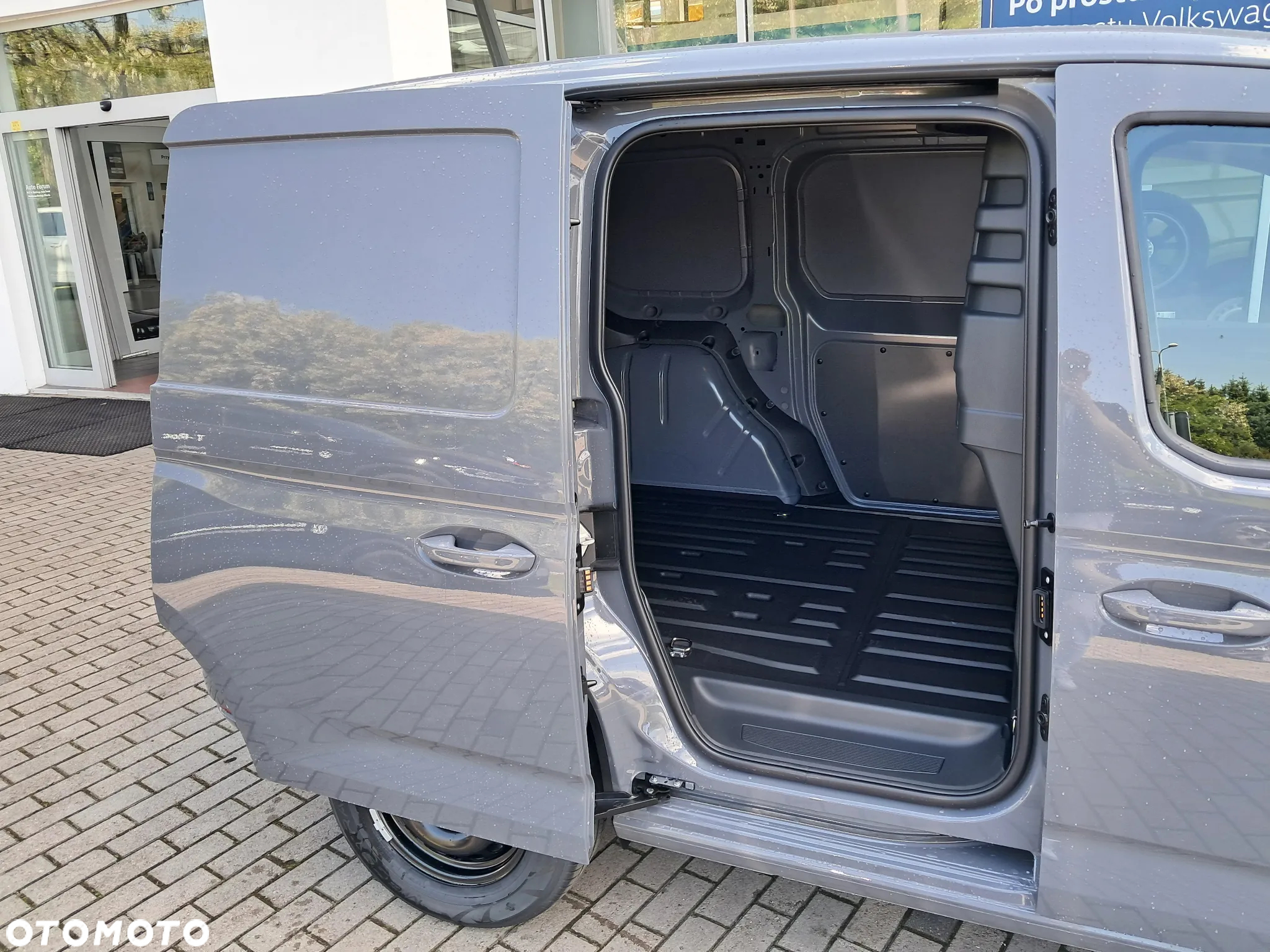 Volkswagen Caddy - 11