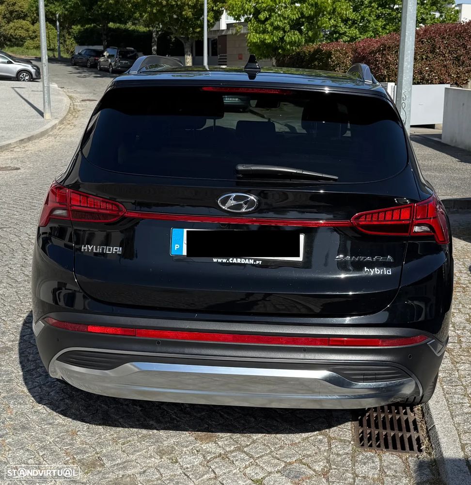 Hyundai Santa Fe 1.6 T-GDI HEV Vanguard - 9