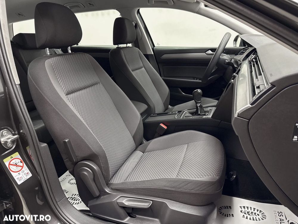 Volkswagen Passat 2.0 TDI SCR Business - 7
